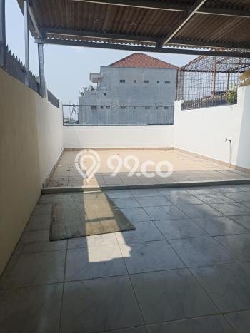 Unit Ruko Dijual di Jakarta Barat LT 79m2 & LB 205m2 Unit Ruko Dijual di Jakarta Barat LT 79m2 & LB 205m2