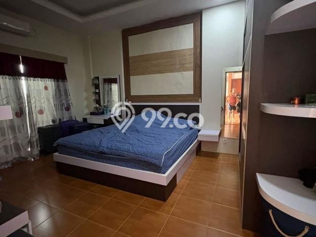 Jual Rumah Luas Elegan Dengan View Eksklusif di Jelambar, Jakarta Barat Jual Rumah Luas Elegan Dengan View Eksklusif di Jelambar, Jakarta Barat