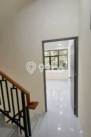 Rumah Modern 3 Kamar LT 40m2 di Tanjung Duren Rumah Modern 3 Kamar LT 40m2 di Tanjung Duren