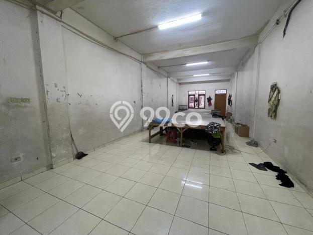 Dijual Rumah Luas Megah Dengan View Cantik di Angke, Jakarta Barat Dijual Rumah Luas Megah Dengan View Cantik di Angke, Jakarta Barat