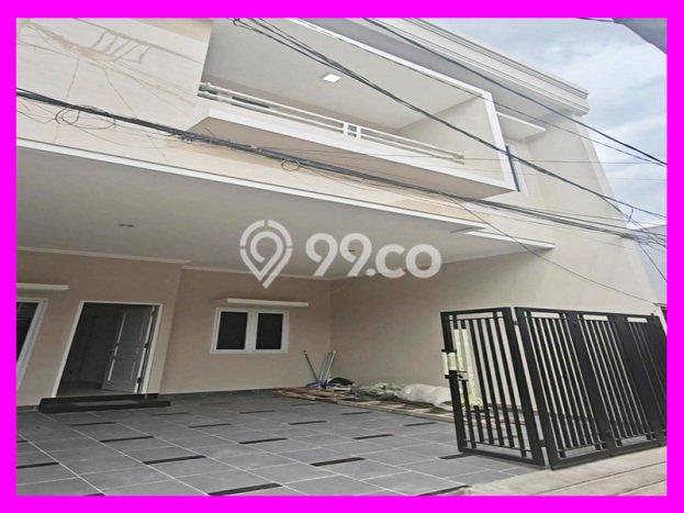 Rumah Luas Asri 3 KT Siap Pakai di Tanjung Duren Jakarta Barat Rumah Luas Asri 3 KT Siap Pakai di Tanjung Duren Jakarta Barat