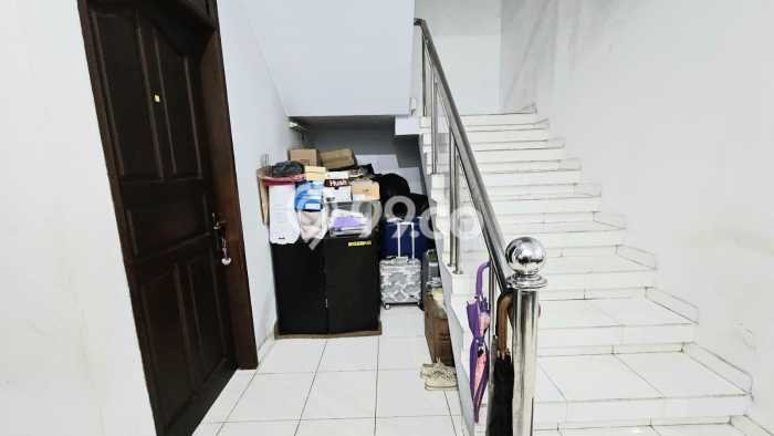 For Sale! Premium House LT 174m2 Desain Elegan di Jelambar For Sale! Premium House LT 174m2 Desain Elegan di Jelambar