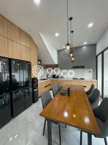 Unit Kost Dijual di Jakarta Barat Spesifikasi 33 Kamar Tidur dan Kawasan Ramai Unit Kost Dijual di Jakarta Barat Spesifikasi 33 Kamar Tidur dan Kawasan Ramai