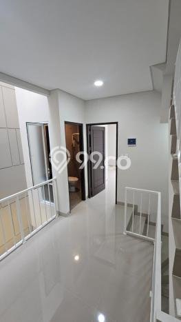 For Sale Hunian Rumah Terawat 3 Kamar di Duri Kepa, Jakarta Barat For Sale Hunian Rumah Terawat 3 Kamar di Duri Kepa, Jakarta Barat