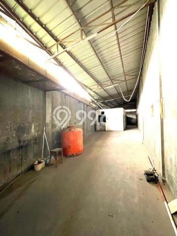 Unit Gudang Dijual di Jakarta Barat LT 1776m2 & LB 1776m2 Unit Gudang Dijual di Jakarta Barat LT 1776m2 & LB 1776m2