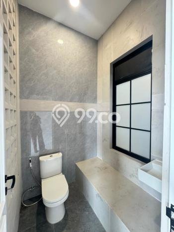 For Sale Hunian Rumah Terawat 4 KT di Lippo Karawaci, Tangerang For Sale Hunian Rumah Terawat 4 KT di Lippo Karawaci, Tangerang