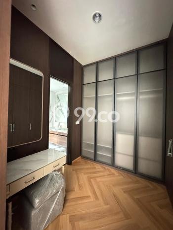 Ready to Use! Premium House LT 336m2 Desain Elegan di BSD City Ready to Use! Premium House LT 336m2 Desain Elegan di BSD City