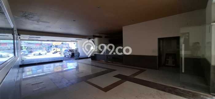 Disewakan Ruko di Kawasan Ramai Gatot Subroto Luas 162m2 Disewakan Ruko di Kawasan Ramai Gatot Subroto Luas 162m2