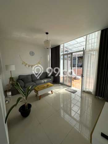 LOKASI STRATEGIS! Vila Kawasan , Area 896m2m², Lingkungan Prima LOKASI STRATEGIS! Vila Kawasan , Area 896m2m², Lingkungan Prima