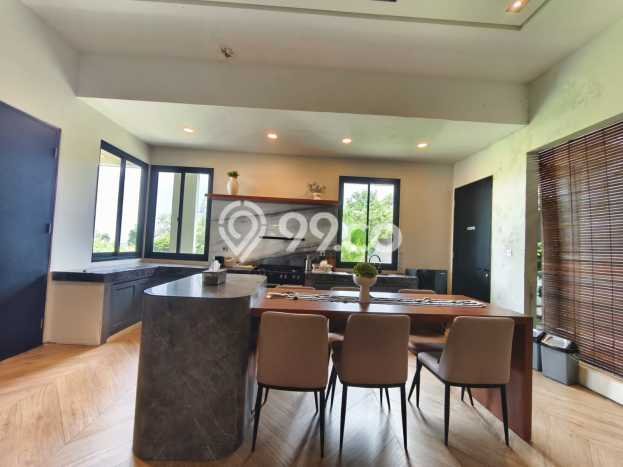 Vila di , Luas 0m2m², Akses ke Pusat Kota, Tersedia Vila di , Luas 0m2m², Akses ke Pusat Kota, Tersedia