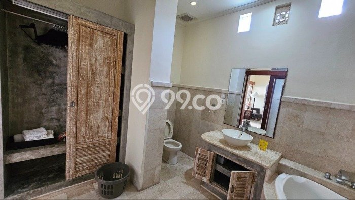 LOKASI PREMIUM! Vila di , Area 0m2m², Dekat Mudah Fasilitas Umum LOKASI PREMIUM! Vila di , Area 0m2m², Dekat Mudah Fasilitas Umum