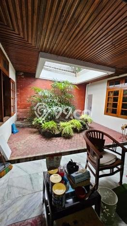 Dijual Rumah Mewah Exclusive di Genteng, Surabaya Dijual Rumah Mewah Exclusive di Genteng, Surabaya