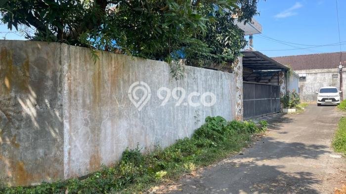 Ruko Dijual di Banjarangkan LT 340m2, LB 230m2 untuk Investasi Ruko Dijual di Banjarangkan LT 340m2, LB 230m2 untuk Investasi