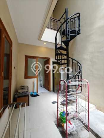 Jual Rumah Luas Megah Dengan View Cantik di Citraland, Surabaya Jual Rumah Luas Megah Dengan View Cantik di Citraland, Surabaya