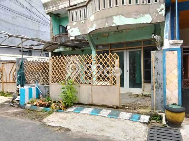 Rumah Luas Asri 8 KT Siap Huni di Arjosari Malang Rumah Luas Asri 8 KT Siap Huni di Arjosari Malang