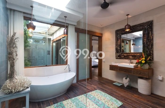 For Sale! Luxury House LT 886m2 Desain Elegan di Canggu For Sale! Luxury House LT 886m2 Desain Elegan di Canggu