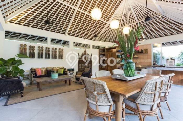 For Sale! Luxury House LT 886m2 Desain Elegan di Canggu For Sale! Luxury House LT 886m2 Desain Elegan di Canggu