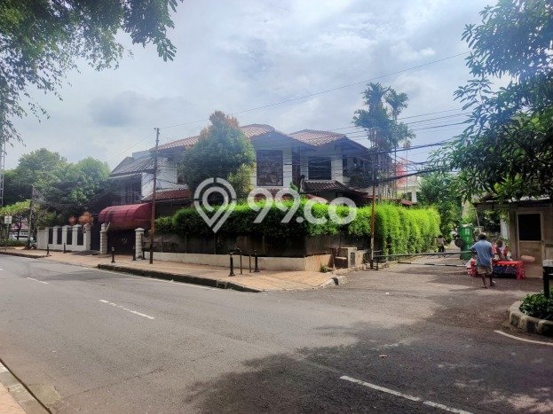 Rumah Elit LB 500m2 Siap Huni Desain Elegan di Pulomas, Jakarta Timur Rumah Elit LB 500m2 Siap Huni Desain Elegan di Pulomas, Jakarta Timur