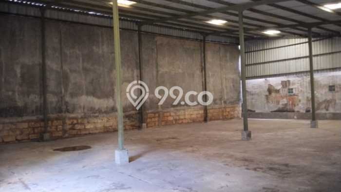 Area Ramai! Gudang Dijual di Driyorejo untuk Bisnis Luas Bangunan 300m2 Area Ramai! Gudang Dijual di Driyorejo untuk Bisnis Luas Bangunan 300m2