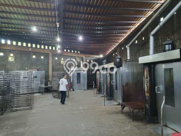 Unit Pabrik Dijual di Kuta Badung Luas Bangunan 3000m2 Unit Pabrik Dijual di Kuta Badung Luas Bangunan 3000m2