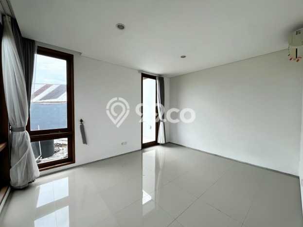 Rumah Kontrakan Badung LT 230m2 LB 200m2 Area Kerobokan Kaja Rumah Kontrakan Badung LT 230m2 LB 200m2 Area Kerobokan Kaja