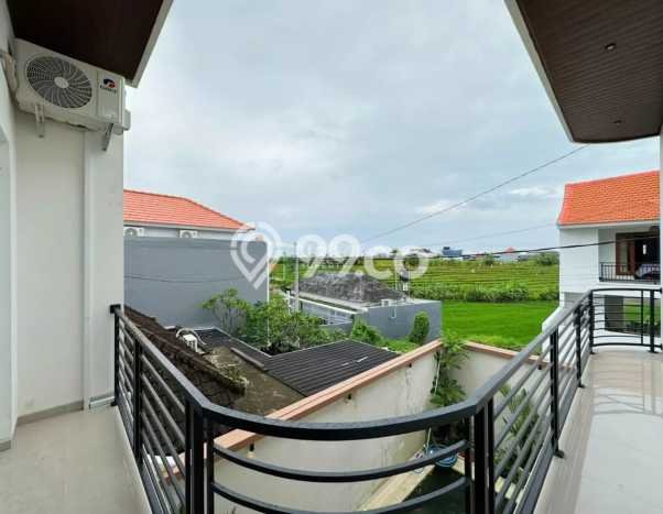 Rumah Kontrakan Badung LT 150m2 LB 100m2 Kawasan Tumbak Bayuh Rumah Kontrakan Badung LT 150m2 LB 100m2 Kawasan Tumbak Bayuh
