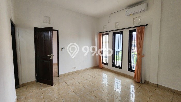 Lokasi strategis! Rumah siap huni disewakan di Denpasar Barat LB 150m2 Lokasi strategis! Rumah siap huni disewakan di Denpasar Barat LB 150m2