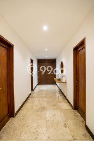 Hunian Bagus Disewakan di canggu, Badung LT 350m2, LB 500m2 Hunian Bagus Disewakan di canggu, Badung LT 350m2, LB 500m2