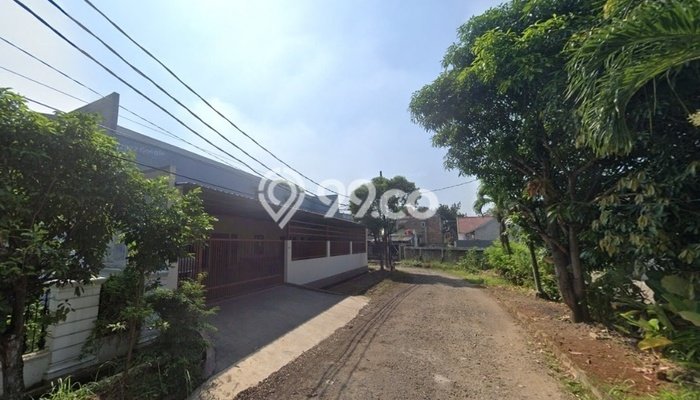 Jual Rumah Bagus Siap Huni LB 589m2 di Pamulang, Tangerang Selatan Jual Rumah Bagus Siap Huni LB 589m2 di Pamulang, Tangerang Selatan