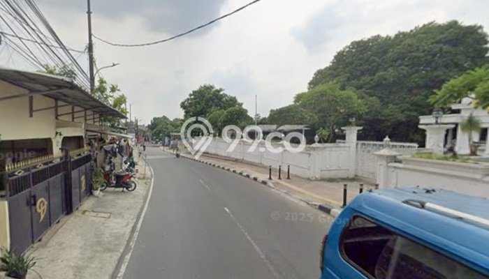 KAWASAN PREMIUM! Kantor Kawasan Jagakarsa, Luas 448m2m², Jalan Strategis KAWASAN PREMIUM! Kantor Kawasan Jagakarsa, Luas 448m2m², Jalan Strategis