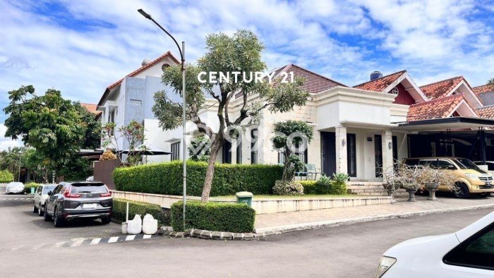 Jual Rumah Mewah Elegan Dengan View Eksklusif di Pondok Ranji, Tangerang Jual Rumah Mewah Elegan Dengan View Eksklusif di Pondok Ranji, Tangerang