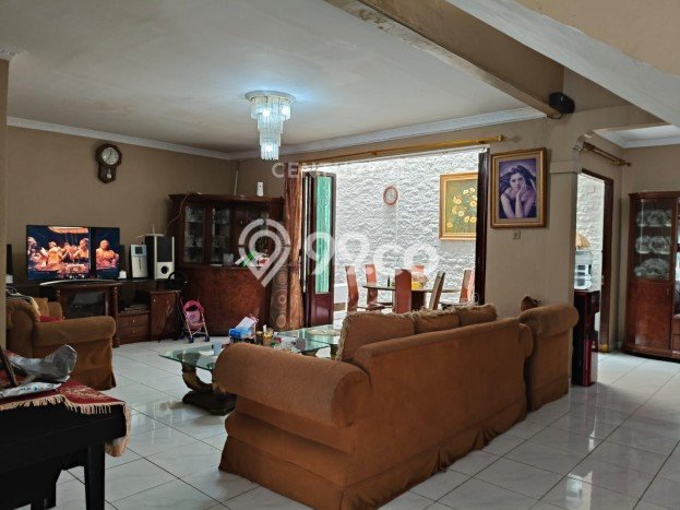 Rumah Luxury Modern Tanpa Renovasi di Bintaro Tangerang Selatan Rumah Luxury Modern Tanpa Renovasi di Bintaro Tangerang Selatan
