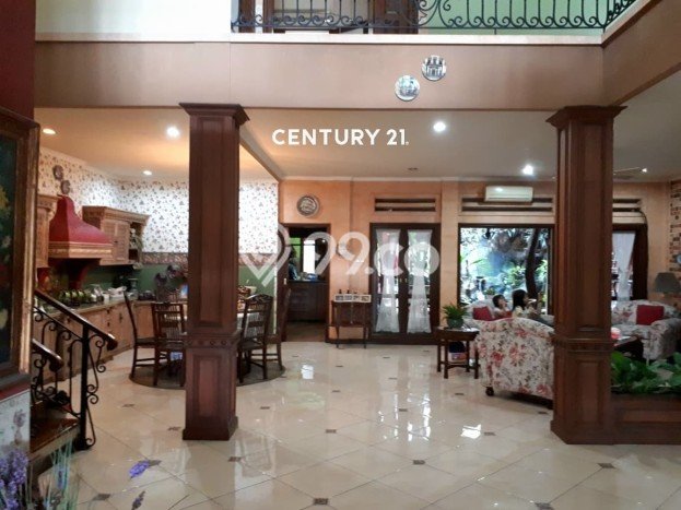 Dijual Rumah Mewah Megah Dengan View Eksklusif di Bintaro, Tangerang Selatan Dijual Rumah Mewah Megah Dengan View Eksklusif di Bintaro, Tangerang Selatan