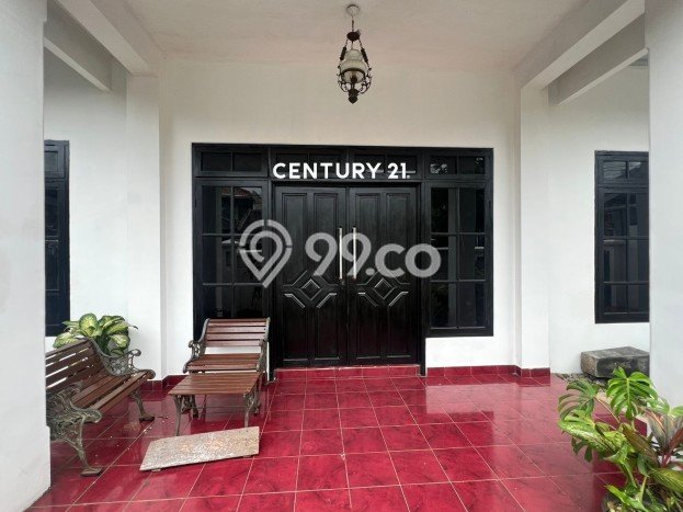 Siap Huni Rumah Mewah 6 Kamar di Pondok Aren Dekat ke Mana Pun Siap Huni Rumah Mewah 6 Kamar di Pondok Aren Dekat ke Mana Pun