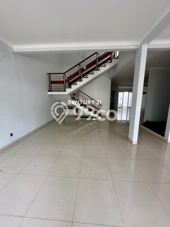 Hunian Eksklusif Dijual LT 350m2 di Pesanggrahan, Jakarta Selatan Hunian Eksklusif Dijual LT 350m2 di Pesanggrahan, Jakarta Selatan