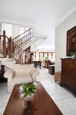 For Sale! Luxury House LT 280m2 Desain Modern di Bintaro For Sale! Luxury House LT 280m2 Desain Modern di Bintaro