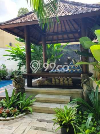 Rumah Elit Modern Tanpa Renovasi di Bintaro Tangerang Selatan Rumah Elit Modern Tanpa Renovasi di Bintaro Tangerang Selatan