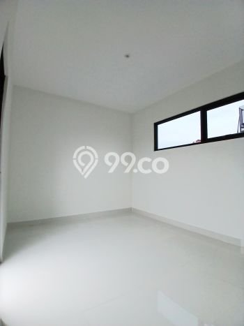 Rumah Modern Cantik 5 Kamar Siap Huni di Serpong Utara Rumah Modern Cantik 5 Kamar Siap Huni di Serpong Utara
