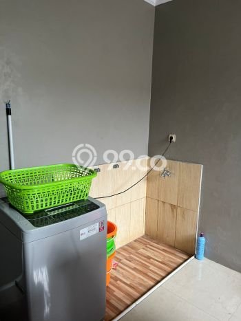 Rumah Modern Cantik 5 Kamar Siap Huni di Pamulang Rumah Modern Cantik 5 Kamar Siap Huni di Pamulang