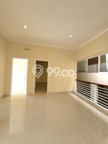 Rumah Disewakan Tangerang Selatan LT 170m2 LB 225m2 Kawasan Bintaro Rumah Disewakan Tangerang Selatan LT 170m2 LB 225m2 Kawasan Bintaro