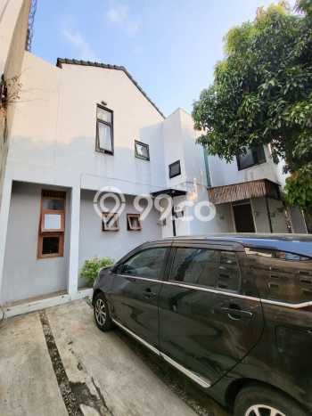 Rumah Luxury Modern Siap Huni di Bintaro Tangerang Selatan Rumah Luxury Modern Siap Huni di Bintaro Tangerang Selatan
