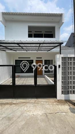 Rumah Strategis Modern Lb 185m2 di Cinere, Depok Rumah Strategis Modern Lb 185m2 di Cinere, Depok