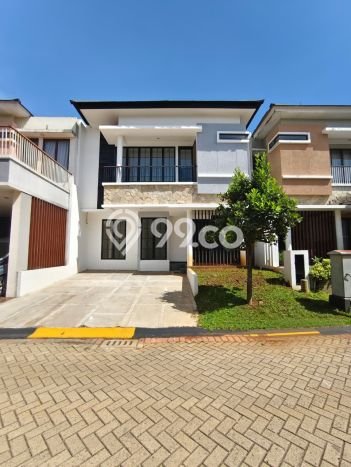 Rumah Luxury Modern Tanpa Renovasi di Bintaro Tangerang Selatan Rumah Luxury Modern Tanpa Renovasi di Bintaro Tangerang Selatan