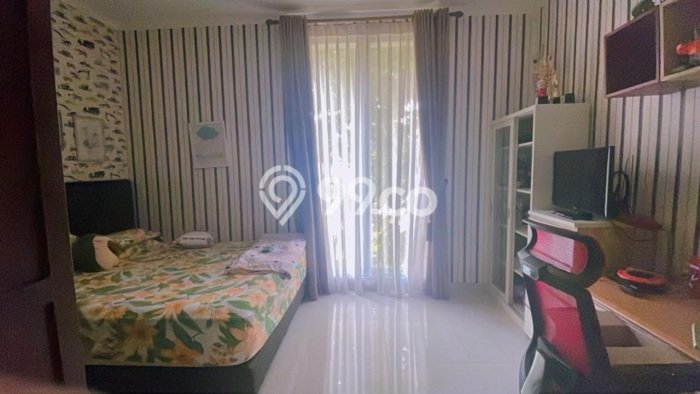 Dijual Rumah Luas Megah Dengan View Eksklusif di Bintaro, Tangerang Selatan Dijual Rumah Luas Megah Dengan View Eksklusif di Bintaro, Tangerang Selatan