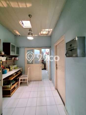 Dijual Hunian Mewah dengan Fasilitas Sekitar Komplit di Kebayoran Baru, Jakarta Selatan Dijual Hunian Mewah dengan Fasilitas Sekitar Komplit di Kebayoran Baru, Jakarta Selatan