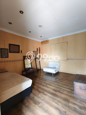 Rumah Elit Modern Tanpa Renovasi di Bintaro Tangerang Selatan Rumah Elit Modern Tanpa Renovasi di Bintaro Tangerang Selatan