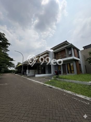 Dijual Rumah Eksklusif 3 KT di Graha Raya, Tangerang Selatan Dijual Rumah Eksklusif 3 KT di Graha Raya, Tangerang Selatan