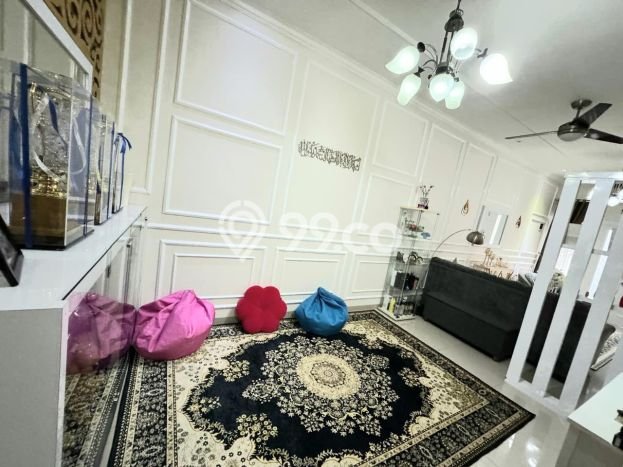 Hot Offer Hunian Mewah Ideal dan Luas di Pondok Aren, Tangerang Selatan Hot Offer Hunian Mewah Ideal dan Luas di Pondok Aren, Tangerang Selatan