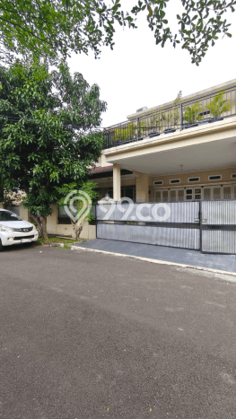 Rumah Luxury Modern Siap Huni di Bintaro Tangerang Selatan Rumah Luxury Modern Siap Huni di Bintaro Tangerang Selatan