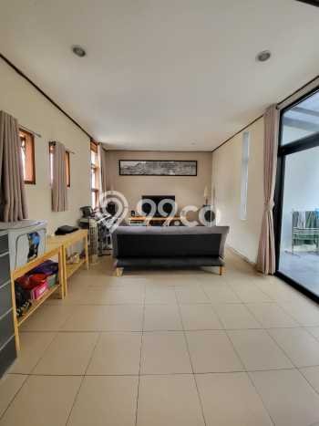 Rumah Luxury Modern Siap Huni di Bintaro Tangerang Selatan Rumah Luxury Modern Siap Huni di Bintaro Tangerang Selatan
